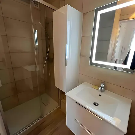 Apartment Acces Rapide A Paris Avec Parking *